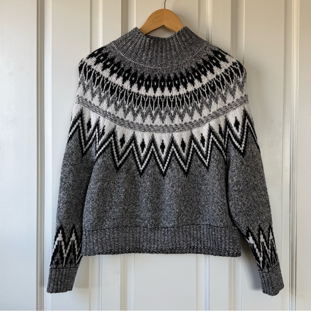 Old Navy Women's Fairisle EUC Nordic Sweater Black, Gray & White - Sz XS